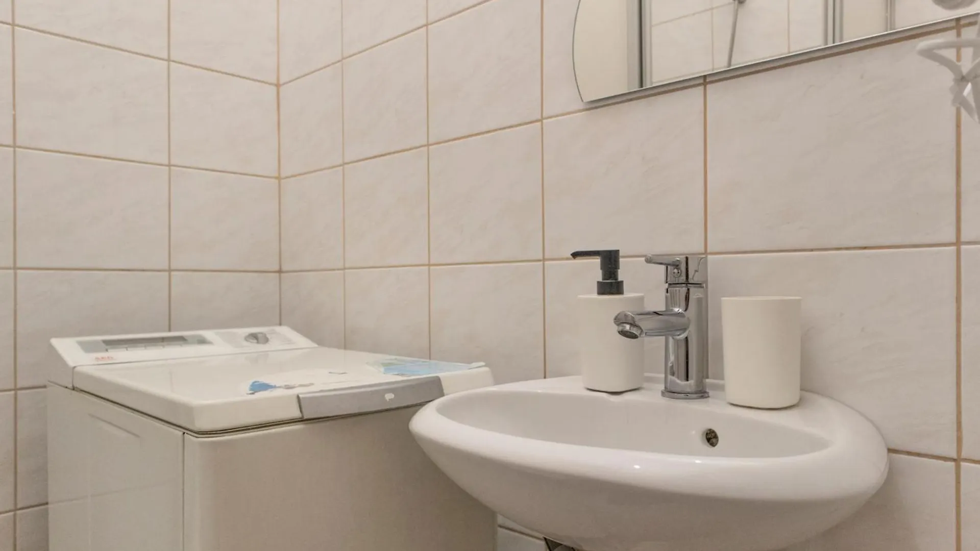 Apartmán Beautiful 2Br Apt. -Perfect For Longstays Vídeň